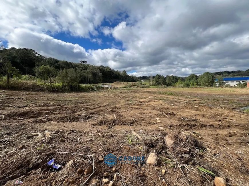 Oportunidade para construção de pavilhão,