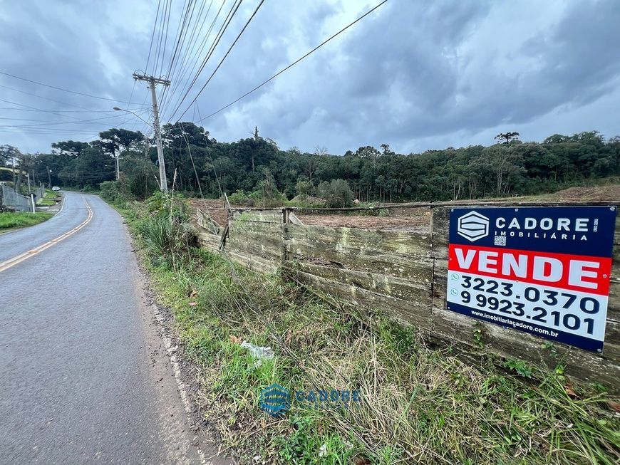 Oportunidade para construção de pavilhão,