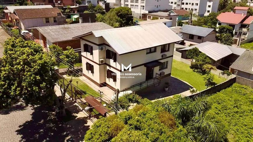 Ótima Casa no Petrópolis