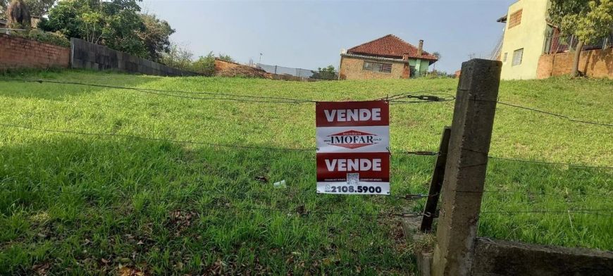 02 excelentes terrenos em ótima localização na rua Tronca!! Área (juntos): 11x36 = 792,00m. Confira!