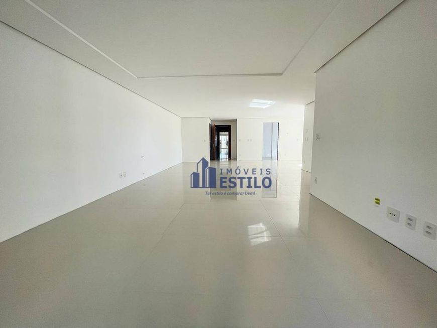 Apartamento com 3 dormitórios à venda, 172 m² por R$ 2.050.000,00 - Exposição - Caxias do Sul/RS