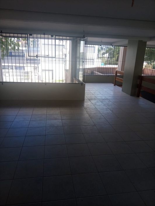 BENTOALVES aluga loja térrea, c/ 430m2, bairro São Pelegrino - Caxias do Sul - RS