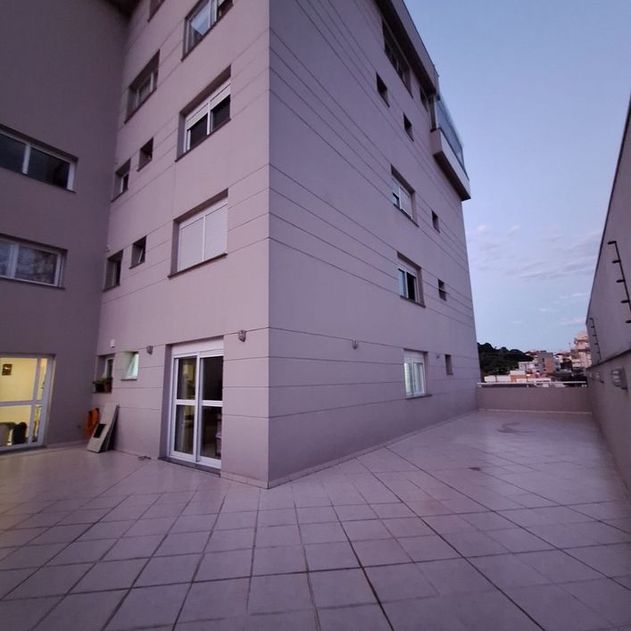 Venda de apartamento semimobiliado em Caxias do Sul, bairro Colina Sorriso