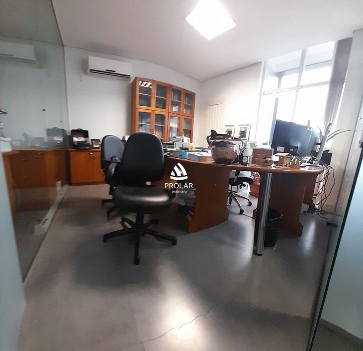 Prédio Comercial para Aluguel no Cinquentenário