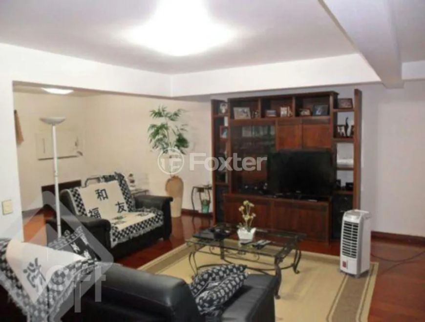 Casa à venda Rua Matteo Gianella, Santa Catarina - Caxias do Sul