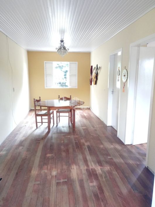 casa com dois pavimentos bairro Santa Catarina