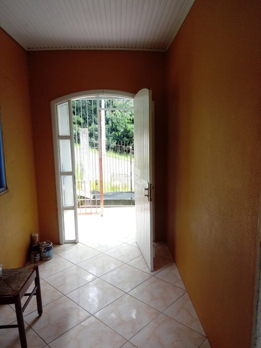 casa com dois pavimentos bairro Santa Catarina