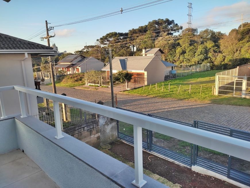 Casa para venda possui 200 metros quadrados com 3 quartos em São Luiz - Caxias do Sul - RS