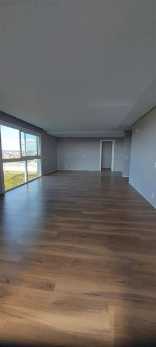 Excelente apartamento com 03 suítes com sacada (sendo 01 master e 02 americanas), hall de entrada, a