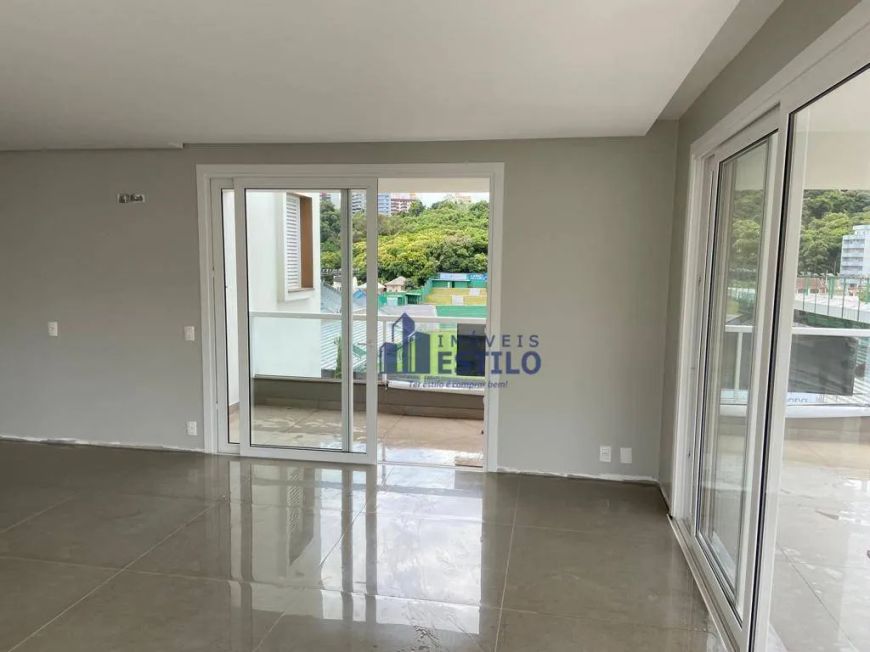 Cobertura com 3 dormitórios à venda, 268 m² por R$ 2.120.000,00 - Centro - Caxias do Sul/RS