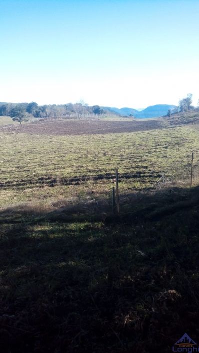ÁREA DE TERRAS SANTA LUCIA