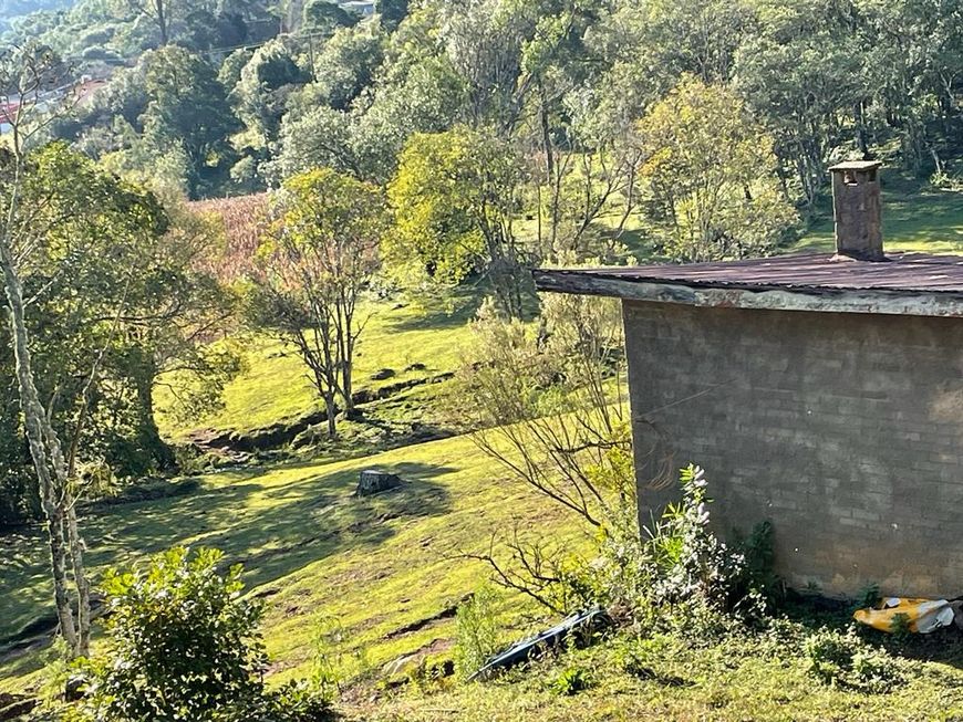 Venda de Área em Caxias do Sul-RS, bairro Ana Rech