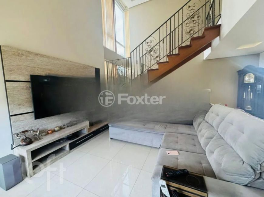 Casa à venda Avenida José Carlos de Anflor, Kayser - Caxias do Sul