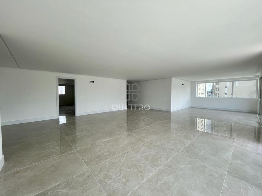 Residencial Borgio Verezzi Exposição