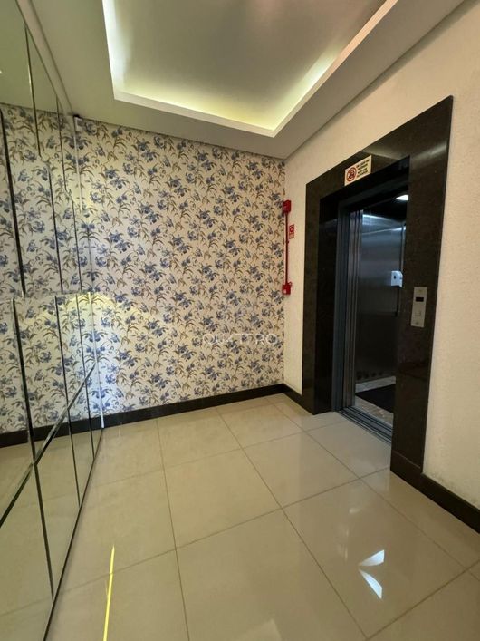 Linda cobertura com amplo espaço gourmet e terraço