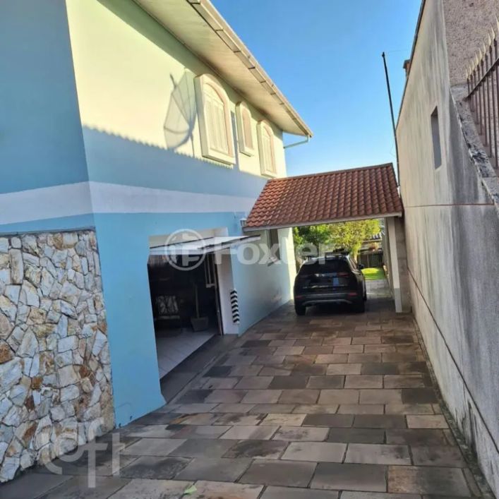 Casa à venda Rua Padre Aquilino Franceschet, Santa Catarina - Caxias do Sul