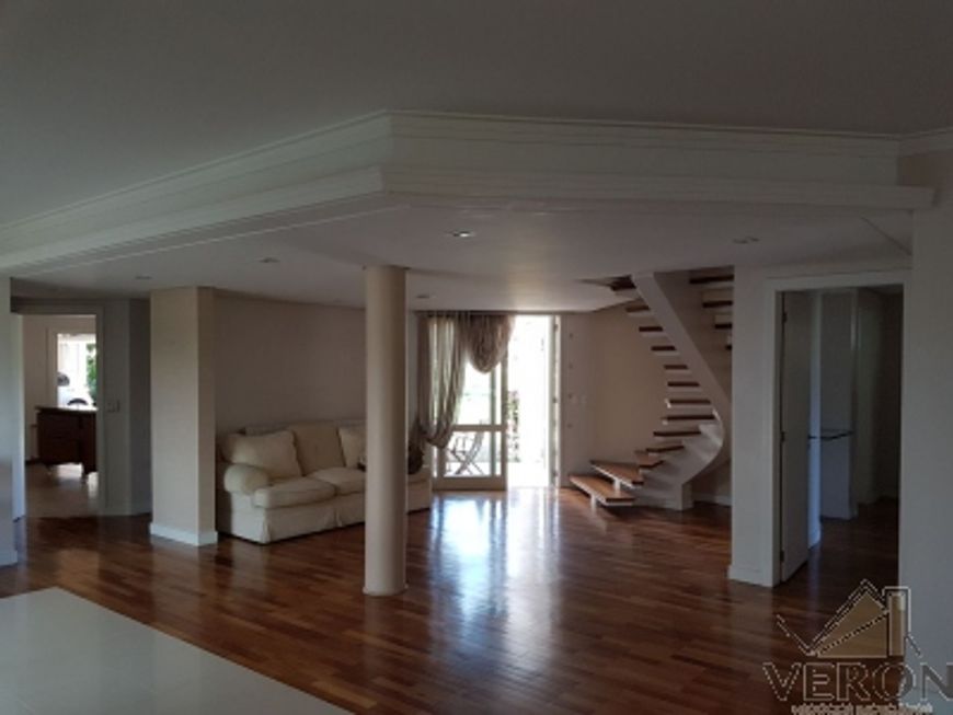 Venda de casa em condomínio fev[chado em Caxias do Sul, bairro N. S. Saúde