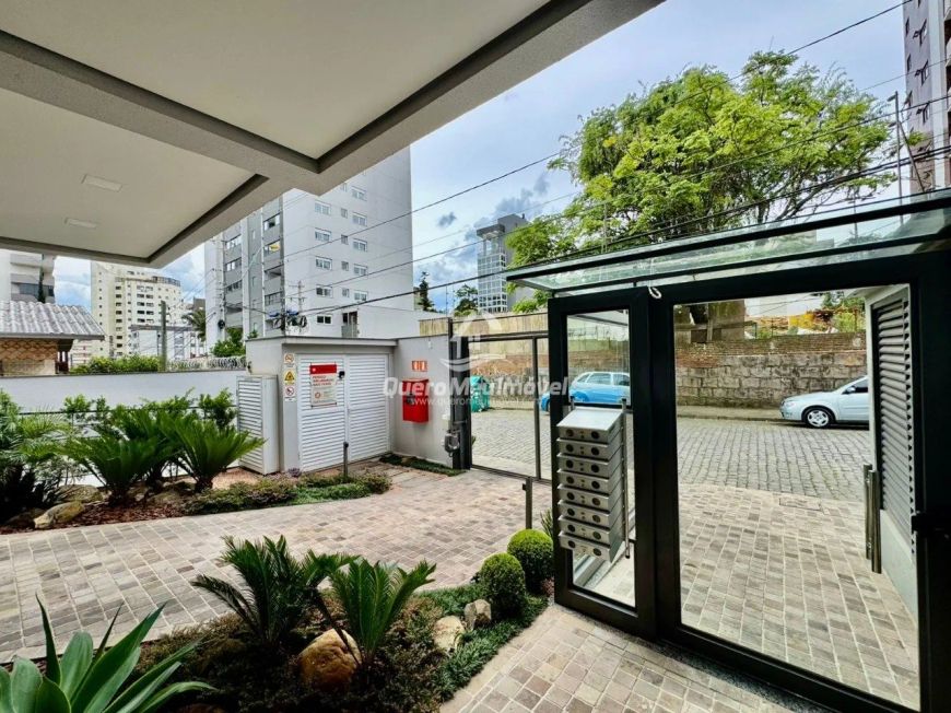 Apartamento mobiliado no Panazzolo