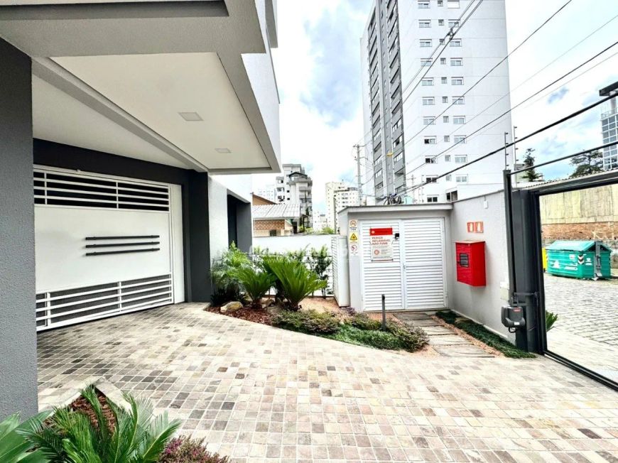 Apartamento mobiliado no Panazzolo