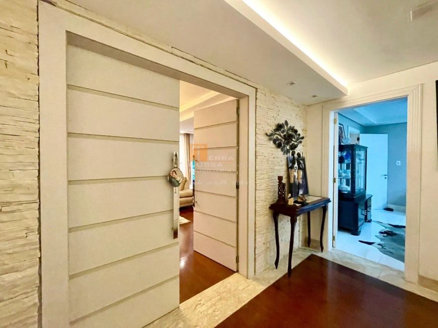 Apartamento com terraço à venda no Centro de Caxias do Sul - RS