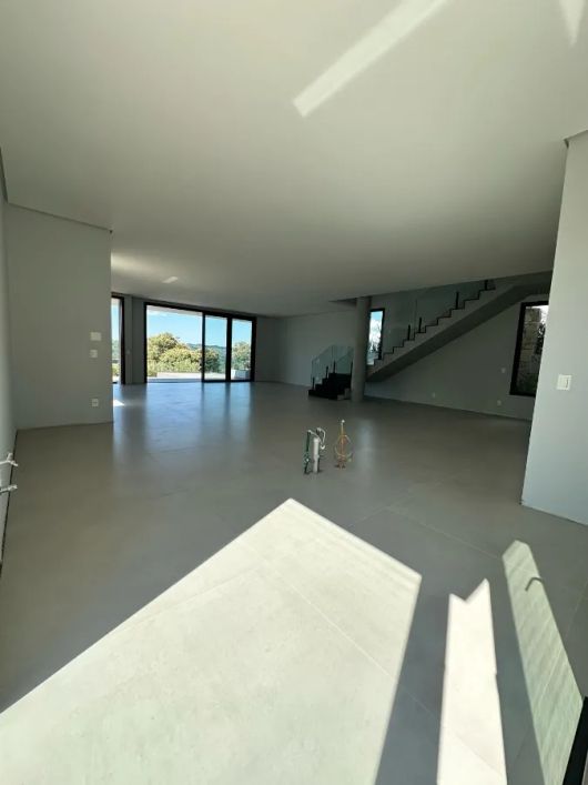 CAXIAS DO SUL - Casa Padrão - NOSSA SENHORA DA SAÚDE