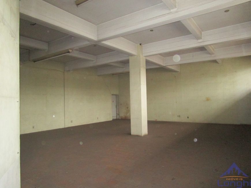 PRÉDIO COMERCIAL