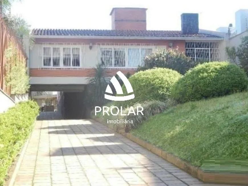 Casa comercial com 4 Dormitório(s) no Bairro NOSSA SENHORA DE LOURDES