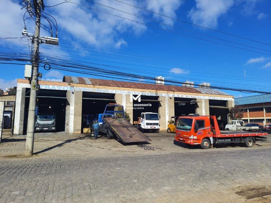 Pavilhão industrial locado no Bairro São José