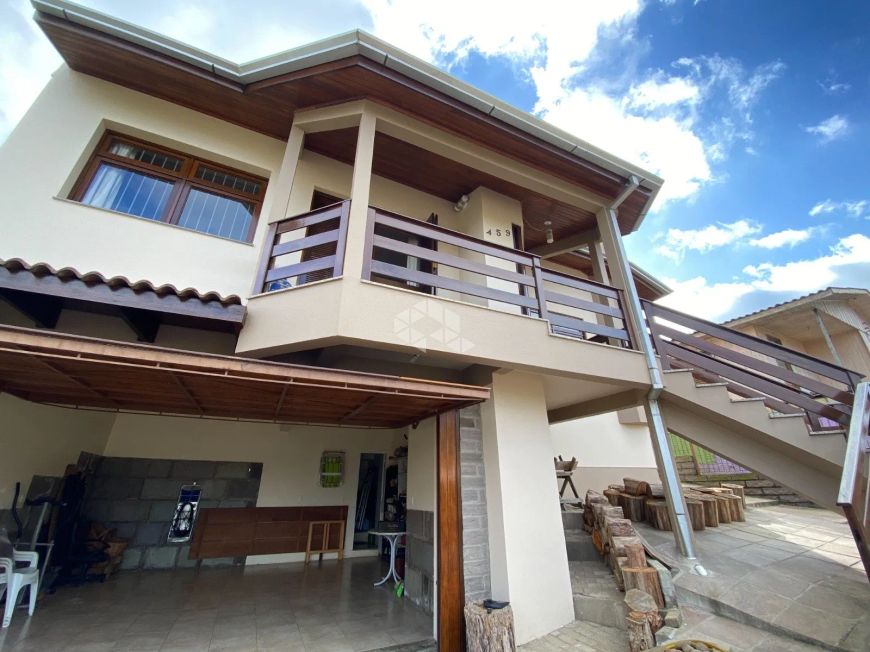 Casa em Nossa Senhora Da Saúde