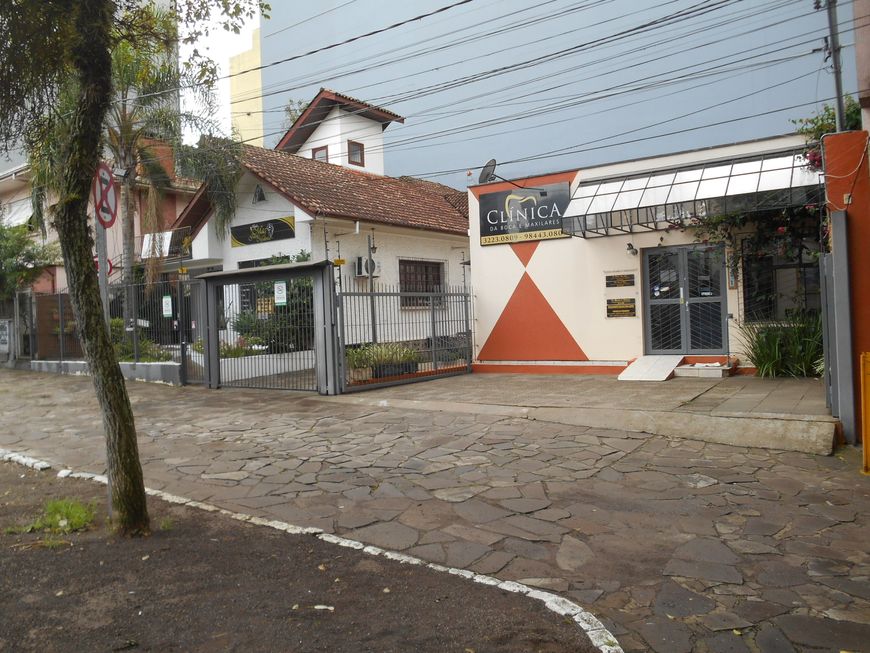 BENTO ALVES Loja térrea em São Pelegrino.