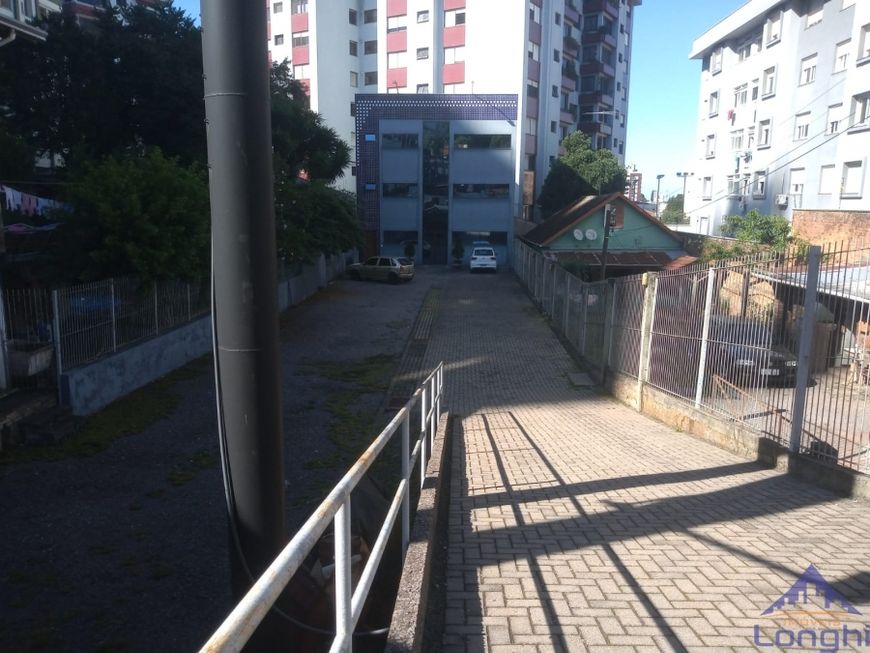 PRÉDIO COMERCIAL