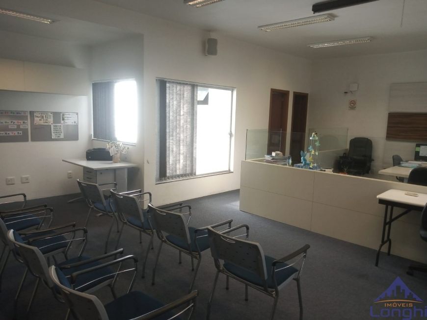 PRÉDIO COMERCIAL