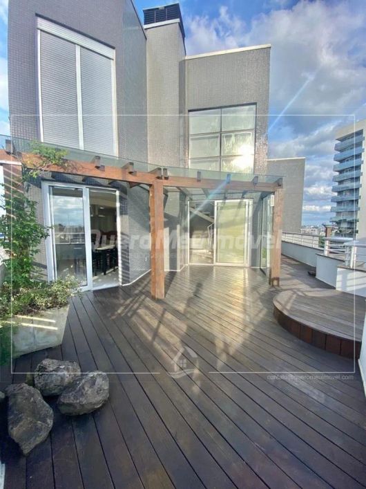 Cobertura duplex à venda no Madureira