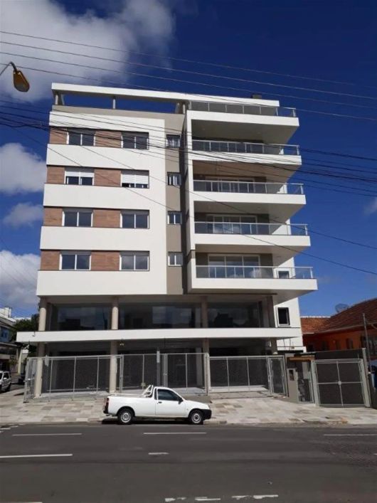 Excelente empreendimento com apenas 01 apartamento por andar! Cobertura duplex com 03 dormitórios (s