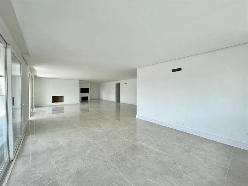 Excelente empreendimento em nobre localização no bairro Exposição! Apartamentos com 04 suítes (sendo