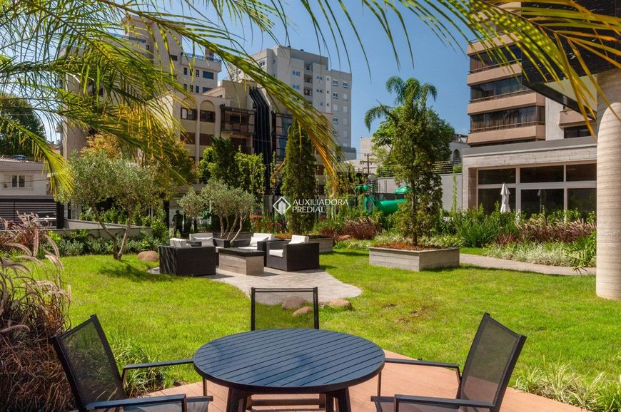 DESIGN MODERNO E ACABAMENTOS LUXUOSOS EM LOCALIZAÇÃO NOBRE.