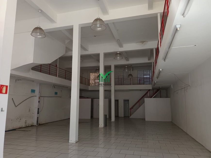 Ótima sala comercial no centro