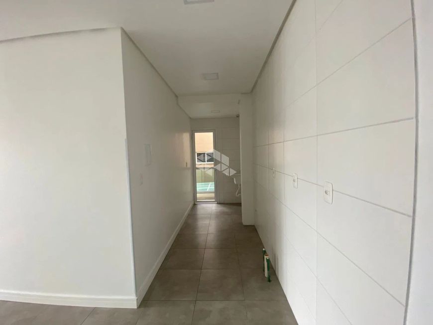 Apartamento em Desvio Rizzo