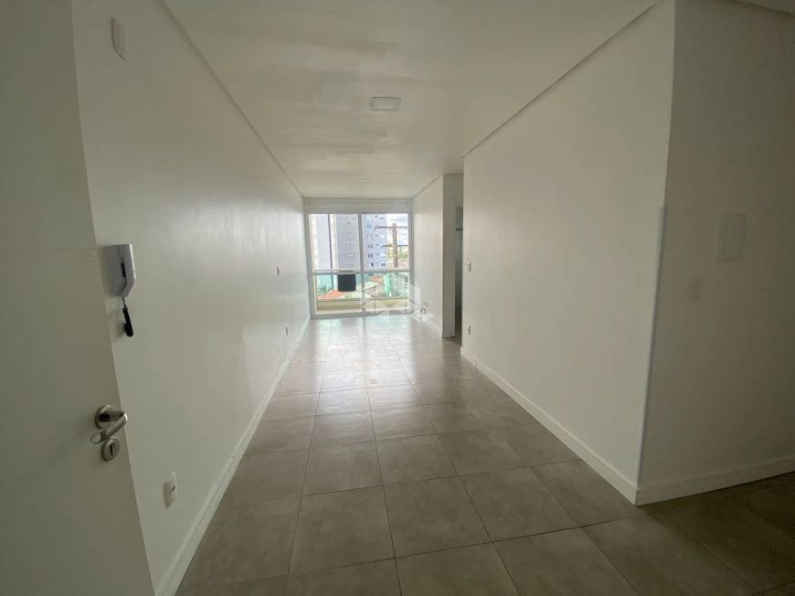 Apartamento em Desvio Rizzo