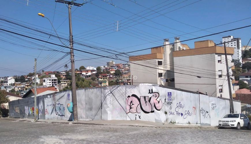 Terreno de esquina no Rio Branco