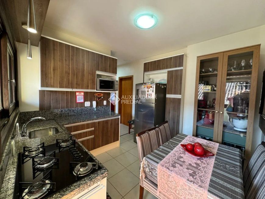 CAXIAS DO SUL - Apartamento Padrão - Desvio Rizzo