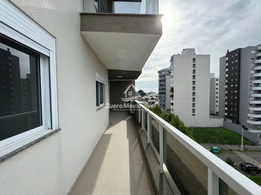 Apartamento NOVO no Jardim América