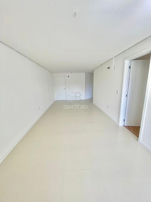 Apartamento novo com sacada gourmet e excelente localização
