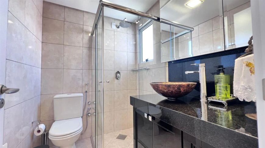 Belíssimo apartamento finamente mobiliado, equipado e decorado no Bairro mais valorizado de Caxias d