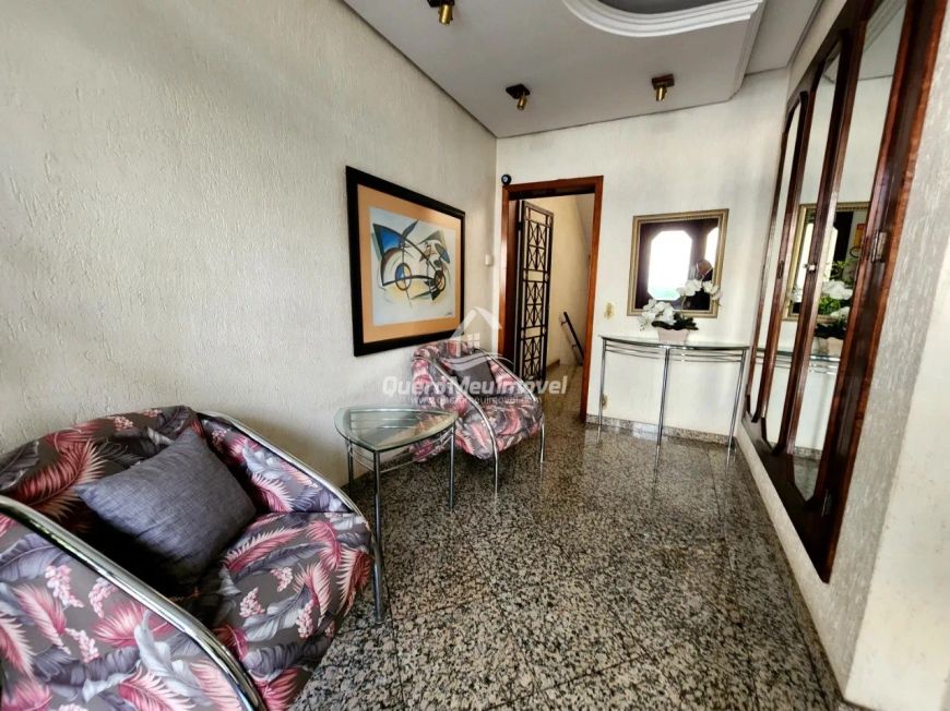 Apartamento mobiliado com 3 dormitórios no Pio X