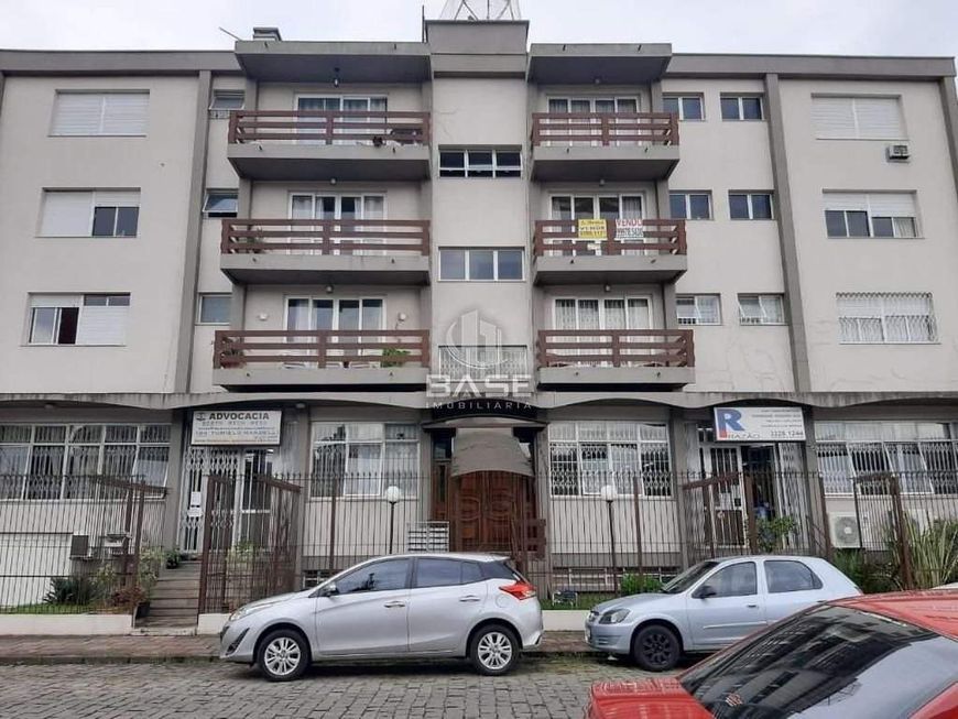 Apartamento mobiliado com 3 dormitórios, sendo 1 suíte, sala com sacada, cozinha, banheiro social, á