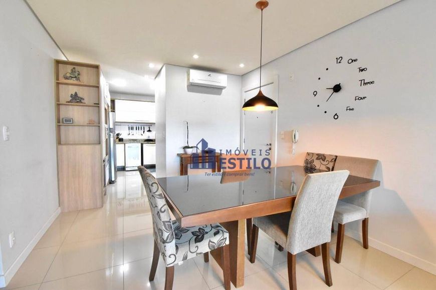 Apartamento com 3 dormitórios à venda, 94 m² por R$ 593.000,00 - São Pelegrino - Caxias do Sul/RS