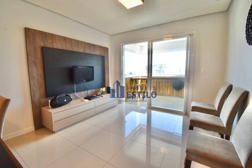Apartamento com 3 dormitórios à venda, 94 m² por R$ 593.000,00 - São Pelegrino - Caxias do Sul/RS