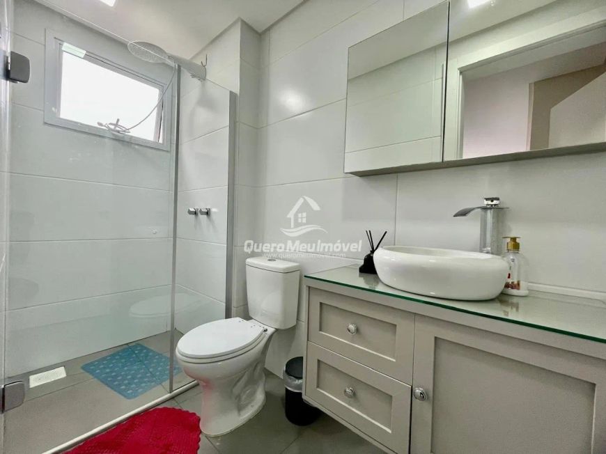 Apartamento semimobiliado no Jardim do Shopping