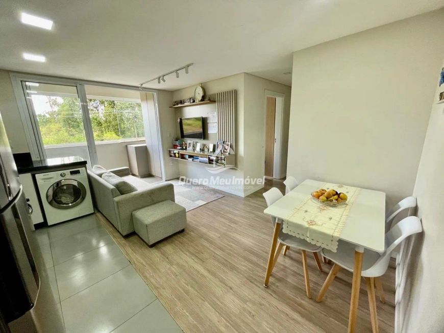 Apartamento semimobiliado no Jardim do Shopping